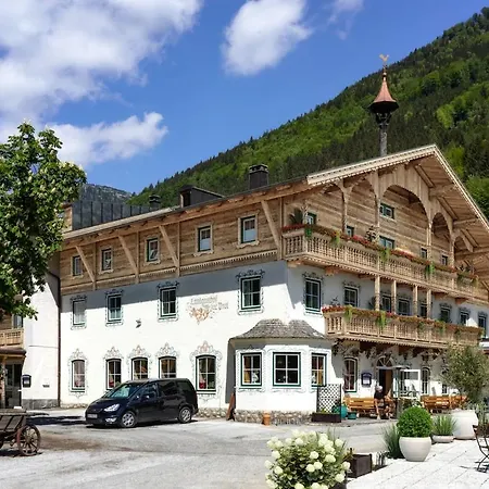 Alpenlodge, 10 Apartman *